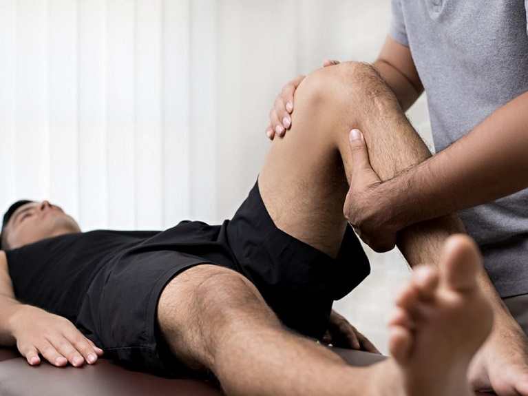 Knee Pain: Understanding The Role Of Chiropractors In Orthopedic Care