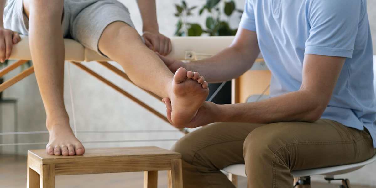 How Chiropractors Address Foot And Ankle Problems